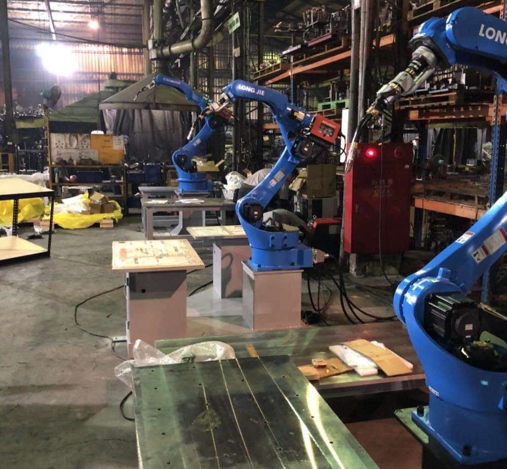 長杰工業機器人機械手臂 瞬間提升自動化設備效率